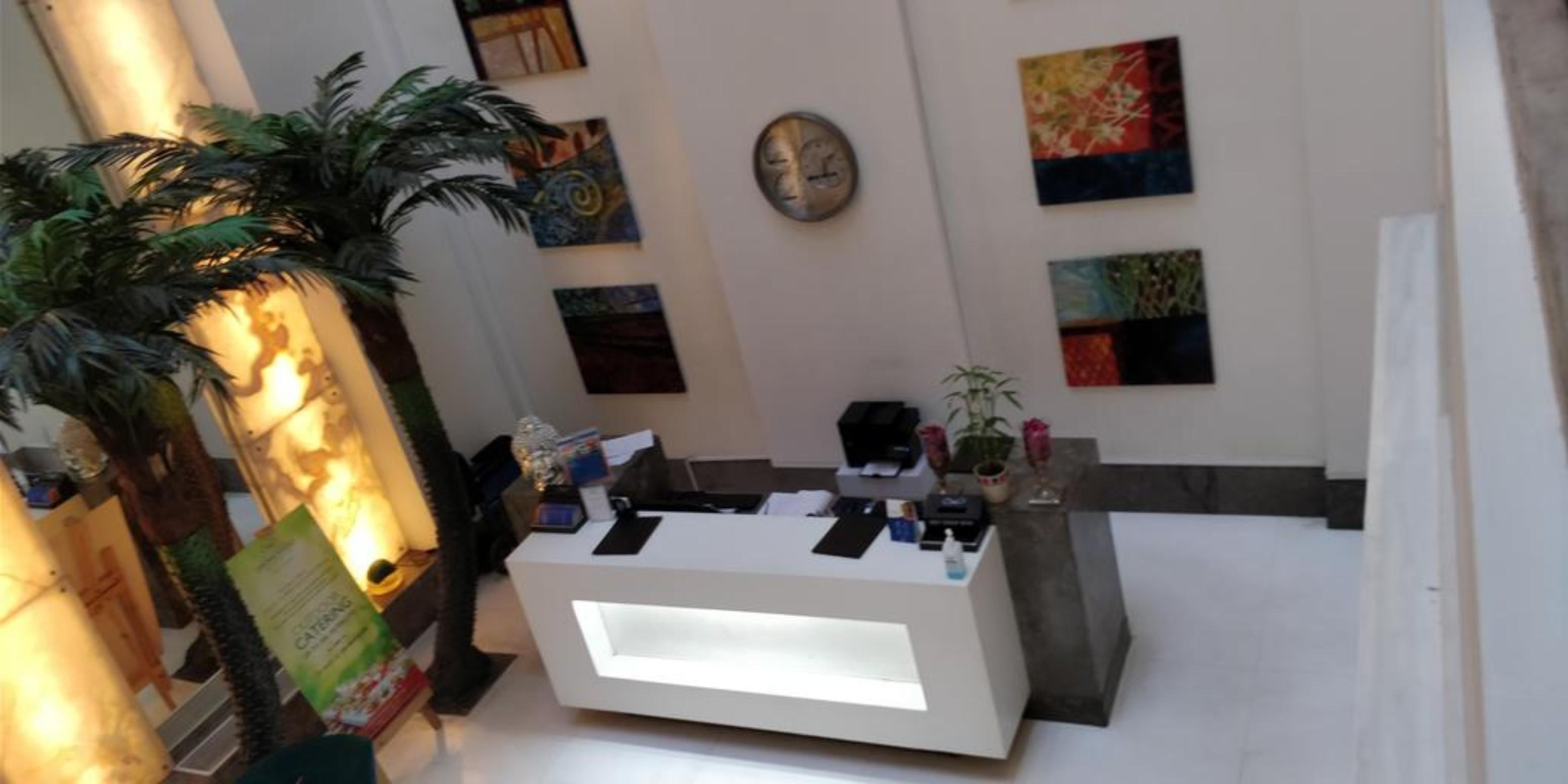 فندق ذه أشتان ساروفار بورتيكو نيودلهي المظهر الخارجي الصورة